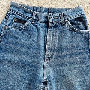 Vintage High Wasted Denim Blue Jeans Lee  - Fit like a size 4